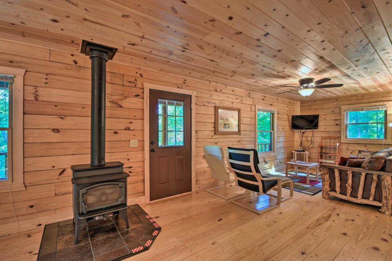 Secluded Cabin With Deck 13 Miles To Downtown Murphy Exterior photo
