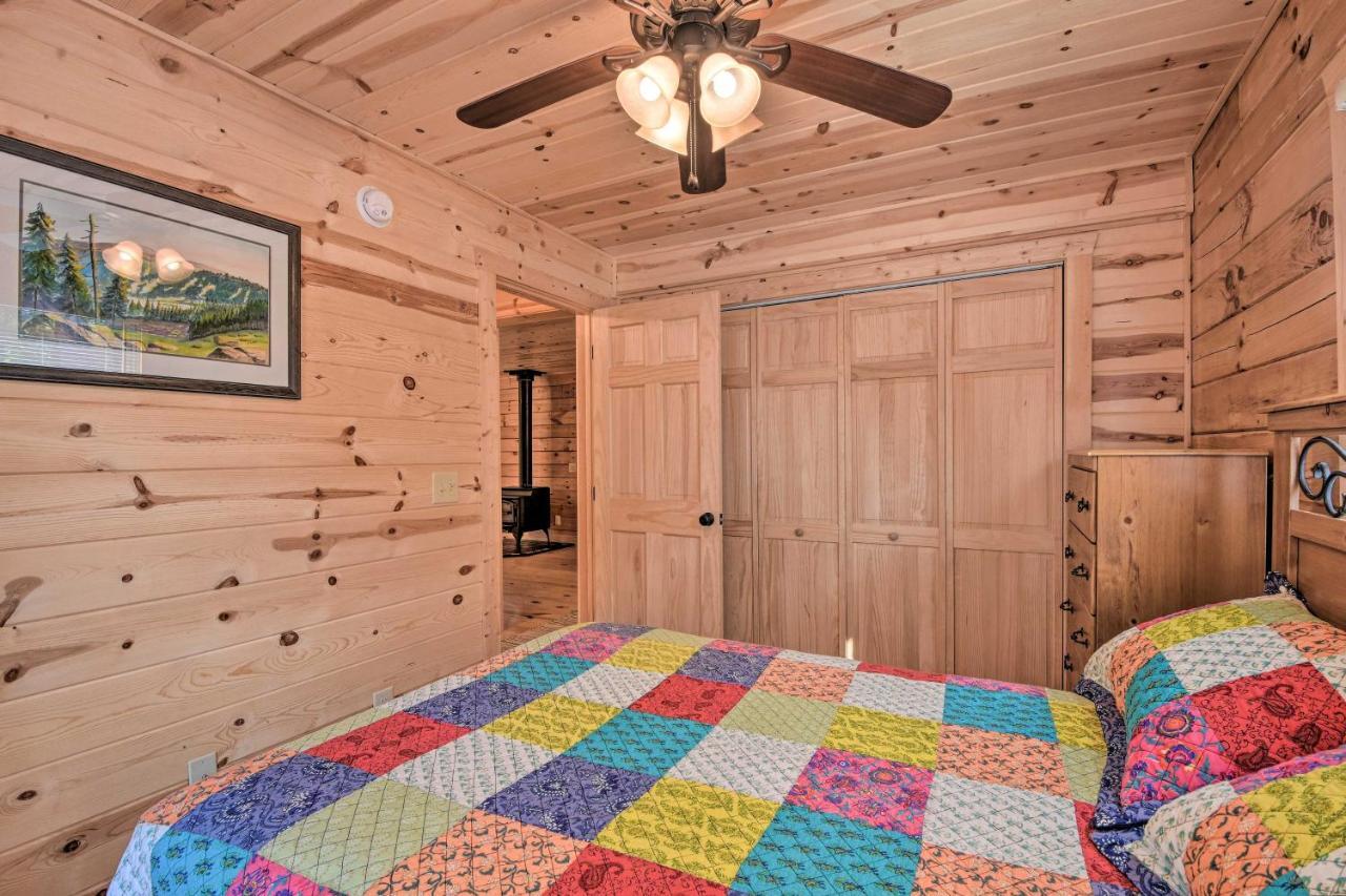 Secluded Cabin With Deck 13 Miles To Downtown Murphy Exterior photo